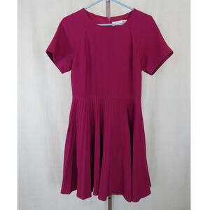 Trina Turk Size 8 Magenta Dress Short Sleeve Pleated Fit & Flare Mini Dress